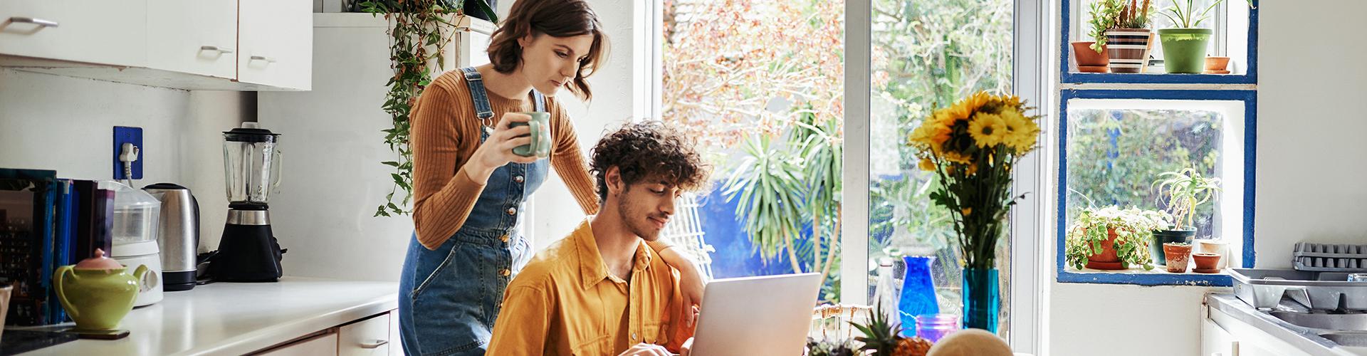 Couple Banner Desktop (1920x500)