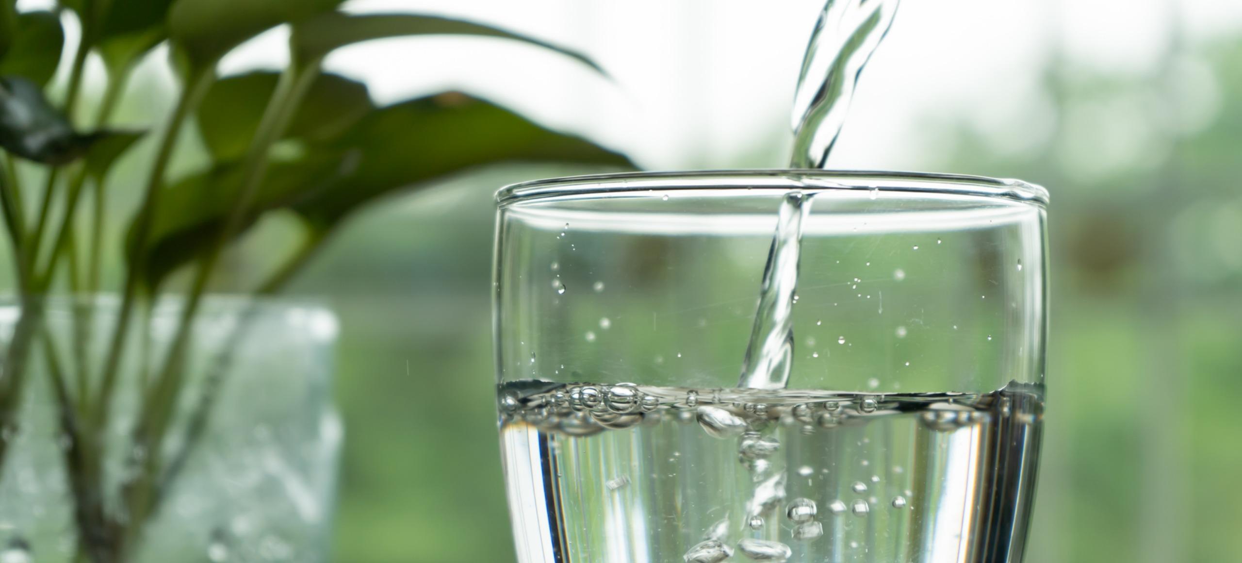 Water glass stage image 2560x1160.jpeg